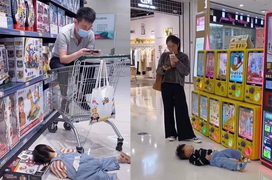 Biện pháp bá đạo của các ông bố bà mẹ thời 4.0 đối phó khi con ăn vạ