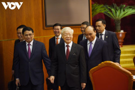 Tiếp tục xây dựng, chỉnh đốn Đảng, phát huy mọi nguồn lực để đất nước 'cất cánh'