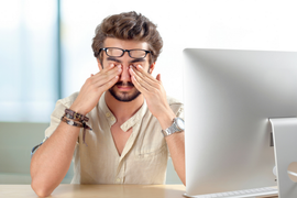 Chuyên gia khuyến cáo dấu hiệu bất ngờ ở mắt báo hiệu bệnh ung thư đang lớn dần