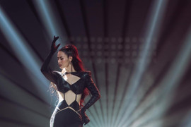 Làn sóng rời đi của fan Đông Nhi