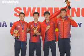 Huyền thoại Schooling phạm quy, bơi Singapore mất HCV vào tay đội Việt Nam