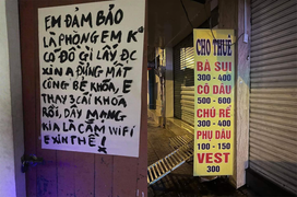 Dở khóc dở cười với loạt biển thông báo không đụng hàng chỉ có ở Việt Nam 