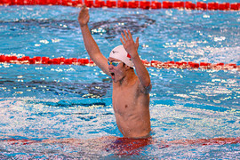 Em trai Ánh Viên toả sáng, ‘thần đồng bơi lội’ Hưng Nguyên phá kỷ lục SEA Games