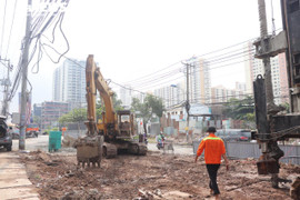 TP.HCM: Đường Lương Định Của thi công trở lại sau thời gian dài 'đắp chiếu'