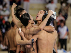 Bơi Việt Nam giành HCV lịch sử, đánh bại Singapore cực mạnh của Joseph Schooling