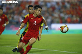 Hùng Dũng và cái vung tay truyền lửa cho U23 Việt Nam vào chung kết SEA Games 31