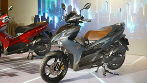 Ra mắt Air Blade động cơ 160cc tại Việt Nam, giá từ 55,99 triệu đồng