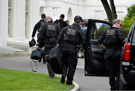 'Hỗn chiến' với dân địa phương, mật vụ Mỹ tới Hàn Quốc tiền trạm bị đuổi về nước