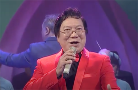 NSƯT Ngọc Khang giành cúp vàng Liên hoan nghệ thuật Mùa xuân Bình Nhưỡng tháng 4