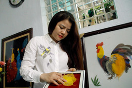 Nữ giáo viên đạt doanh thu cả trăm triệu đồng mỗi tháng từ lá bồ đề