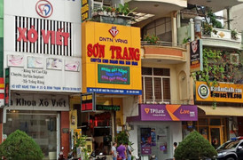 Truy bắt nam thanh niên dùng búa cướp tiệm vàng ở TP.HCM