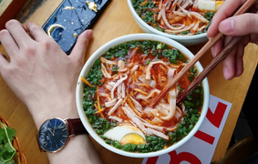 Không phải phở bò hay phở gà, Sa Pa níu chân du khách bằng phở cốn sủi có 1-0-2