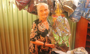 Tuổi 86 cơ cực kiếm tiền nuôi con và ước nguyện cuối đời của NS Hồng Sáp