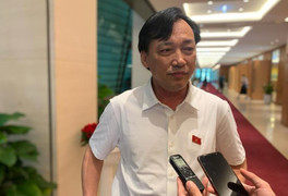 ĐBQH: Không thể vì lợi nhuận của một ai đó mà nâng giá sách giáo khoa