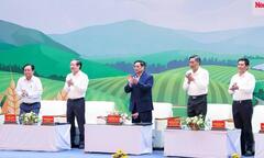 Thủ tướng Phạm Minh Chính đối thoại với nông dân Việt Nam