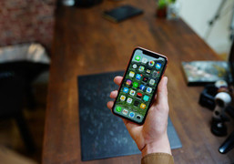 Cách dễ dàng chuyển files dung lượng lớn từ điện thoại thông minh 