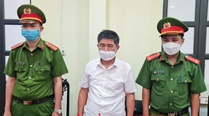 Bắt tạm giam Phó Giám đốc Sở Tài nguyên và Môi trường tỉnh Hà Giang