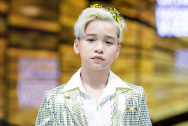 Mẫu nhí Cao Hữu Nhật hoá 'hoàng tử' trên sàn diễn thời trang