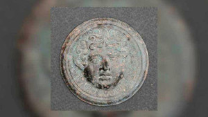 Phát hiện hài cốt 'nữ thần Hy Lạp' 2.100 tuổi trong ngôi mộ lộng lẫy 