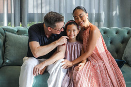 Cuộc sống hạnh phúc của Đoan Trang bên chồng Tây và con gái xinh như công chúa