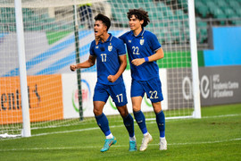 Loại U23 Malaysia, U23 Thái Lan chiếm ngôi đầu bảng