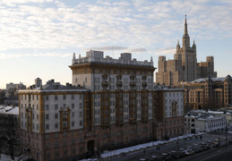 Đại sứ Mỹ kêu gọi Nga không đóng cửa đại sứ quán