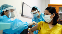 Hà Nội tiêm mũi 4 vaccine COVID-19 trong tháng 6
