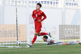 Trực tiếp bóng đá U23 Việt Nam 2-0 U23 Malaysia