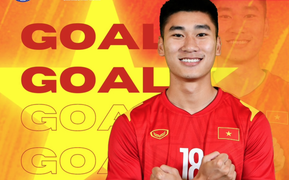 Video: Nhâm Mạnh Dũng đánh đầu tung lưới U23 Malaysia