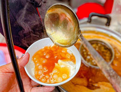 Gánh tàu hũ nước đường - món quà ngọt ngào in dấu tuổi thơ của bao người