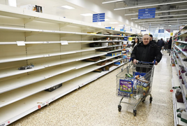 Không thiếu lương thực, tại sao thế giới vẫn trên bờ vực khủng hoảng?