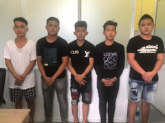 Mâu thuẫn từ tiếng nẹt pô, 2 nhóm thanh niên lao vào hỗn chiến