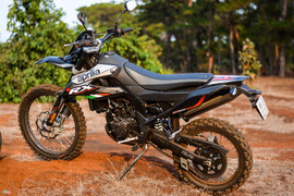 Chi tiết bộ đôi môtô địa hình Aprilia RX, SX 125 tại Việt Nam