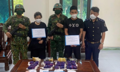  Bắt đôi nam nữ vận chuyển 24.000 viên ma túy tổng hợp