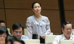 Đại biểu lo lắng khi gần 5.000 bác sĩ, nhân viên y tế thôi việc sau đại dịch
