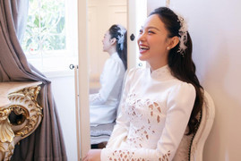 Ảnh: Minh Hằng xinh đẹp, cười như tỏa nắng trong ngày rước dâu