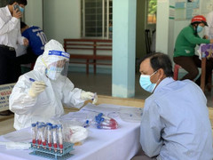 Vì sao Quảng Ngãi đề nghị trả gần 200.000 liều vaccine COVID-19 cho Bộ Y tế?