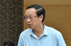 Thứ trưởng Bộ GD&ĐT: Chưa tăng học phí, kiểm soát chặt giá sách giáo khoa