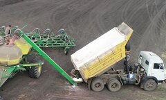 Mỹ 'âm thầm' khuyến khích các công ty mua phân bón của Nga 