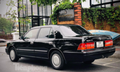 Toyota Crown đời 1998 rao bán giá 1,5 tỷ đồng ở Hà Nội