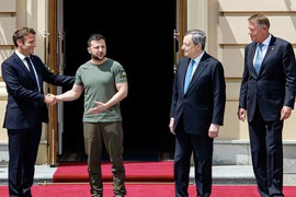 Nhiều lãnh đạo EU kêu gọi nhanh chóng cấp tư cách ứng viên cho Ukraine