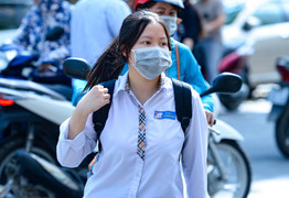 Đề Văn thi lớp 10 Hà Nội bàn về vẻ đẹp tâm hồn con người