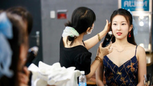 Miss Grand Hongkong - Sen Yang đi tìm món sinh tố không ai bán ở TP.HCM