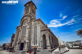 Ảnh: Chiêm ngưỡng tuyệt tác Nhà thờ Núi ở TP Nha Trang