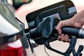 Xăng RON95 tăng 498 đồng, giá bán lẻ vượt 32.873 đồng/lít