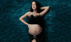 Sao Việt 24/6: Phạm Quỳnh Anh lần đầu tiên khoe bụng bầu với bạn trai mới