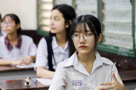 Gần một nửa thí sinh thi lớp 10 đạt dưới 5 điểm môn Toán, tiếng Anh