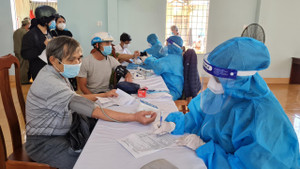 Hàng loạt bác sĩ, cán bộ y tế ở Gia Lai nghỉ việc