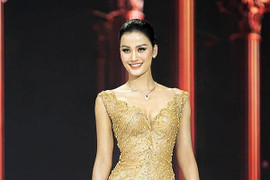 Sau 3 lần thi Hoa hậu Hoàn vũ Việt Nam, Hương Ly có thử sức ở cuộc thi khác? 