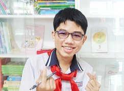 Nam sinh giành thủ khoa thi lớp 10 công lập TP.HCM với 29 điểm